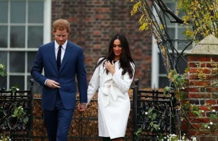 Harry e Meghan ex duchi 