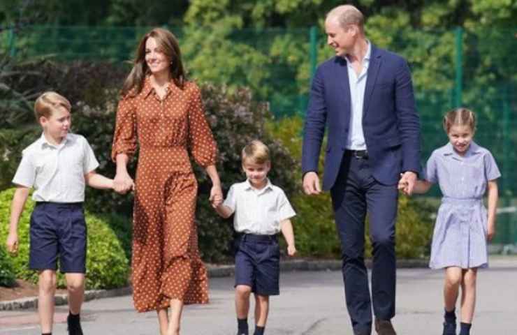 Royal Family in cerca di lavoro