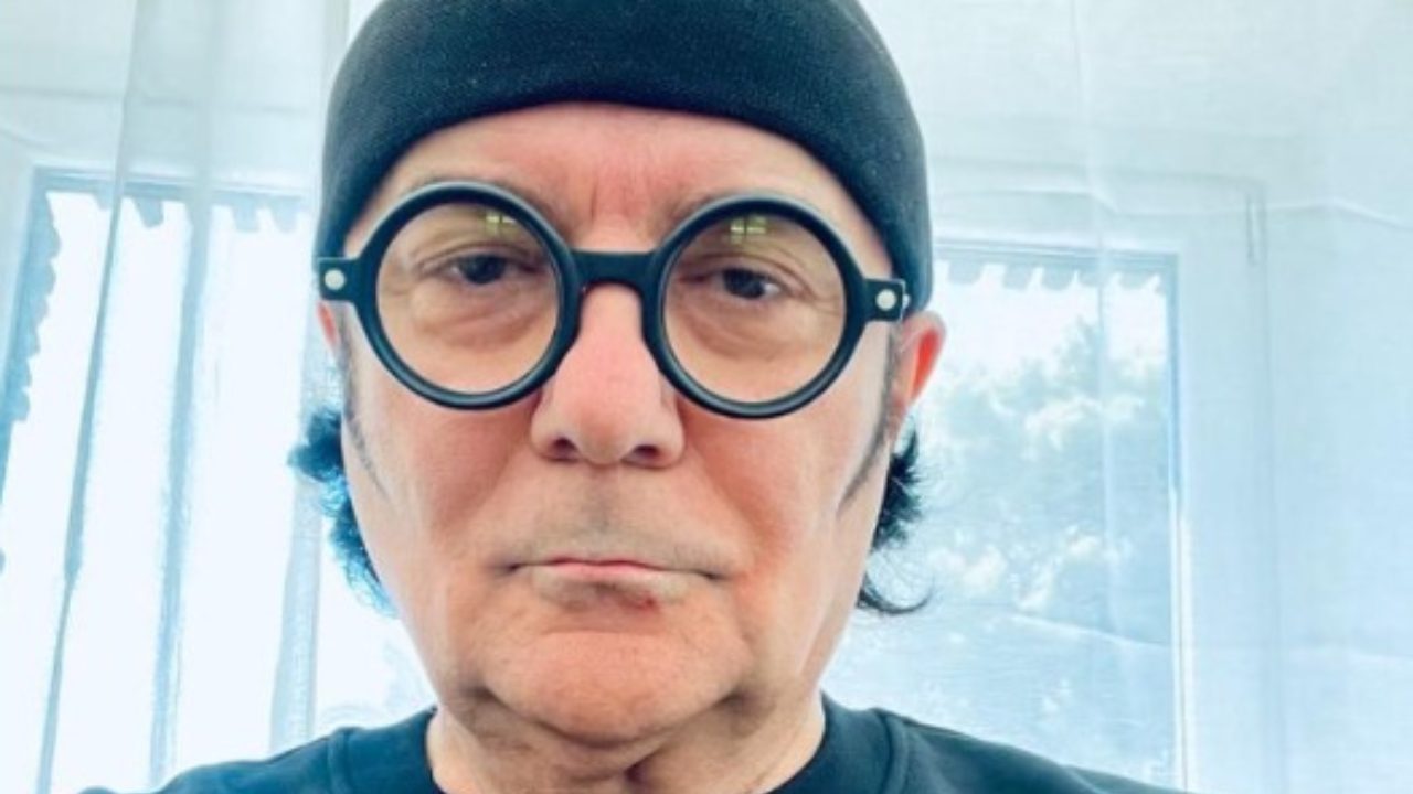 accuse Sanremo Renato Zero