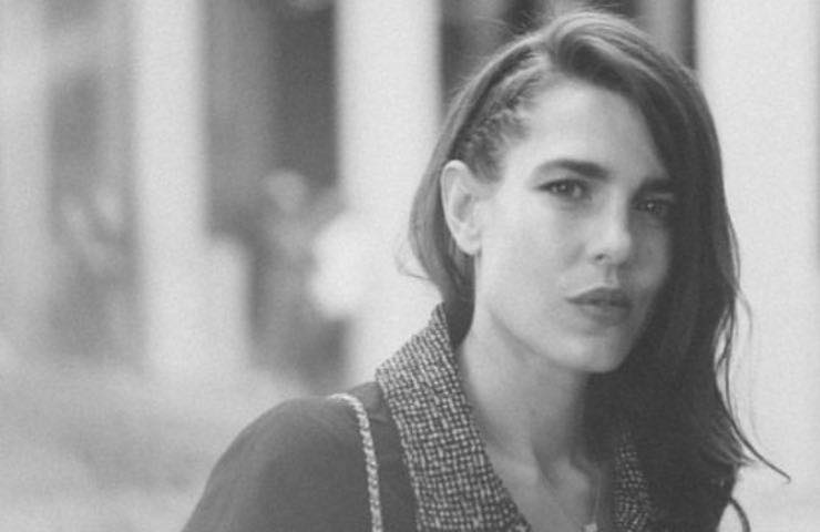 Charlotte Casiraghi apprensione