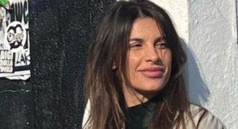 “La più bella della storia”: Elisabetta Canalis fa sognare i fan. Outfit illegale – FOTO