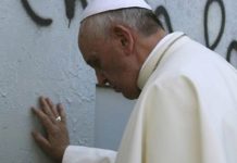 Papa Francesco malore