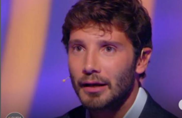 Stefano De Martino conduce Stasera tutto è possibile