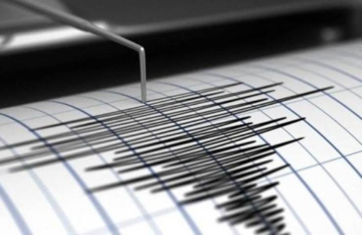 scossa terremoto Campania