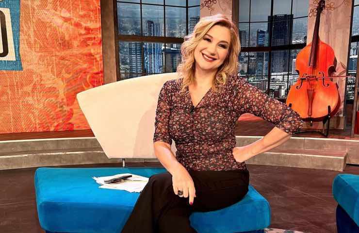 Serena Bortone fuori dalla trasmissione