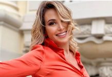 Barbara D'Urso resta a Mediaset