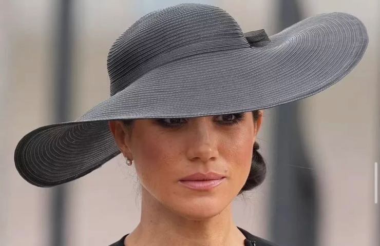 Meghan Markle, incontro a Buckingham 