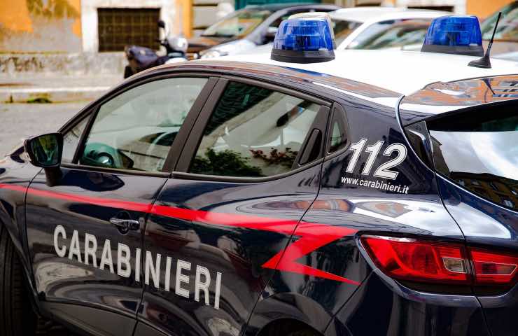 Kata perquisizioni Carabinieri azienda vicino ex Hotel Astor