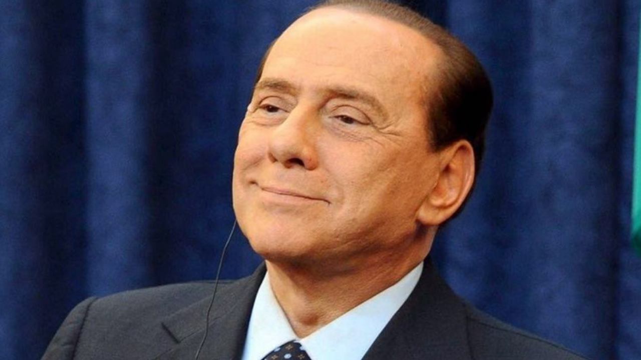 lutto nazionale per la scomparsa di Silvio Berlusconi