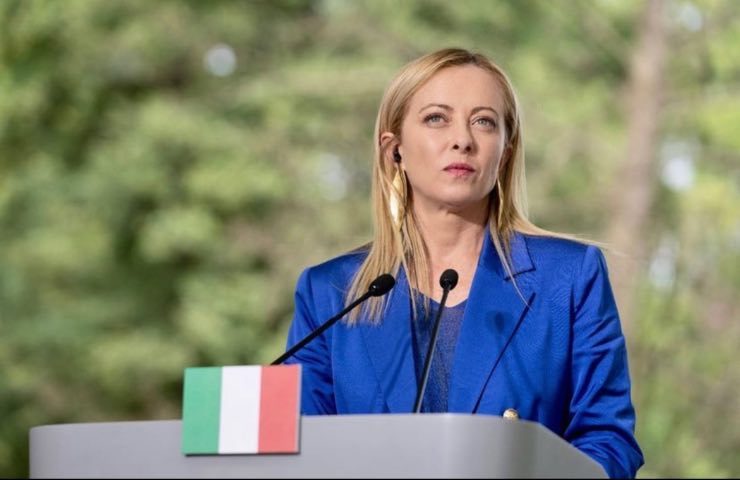 Kata appello genitori presidente Giorgia Meloni