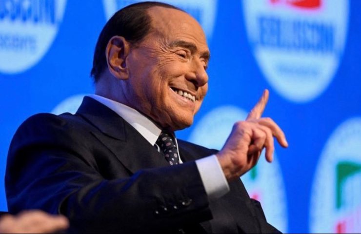 Berlusconi testamento ex Premier dettagli