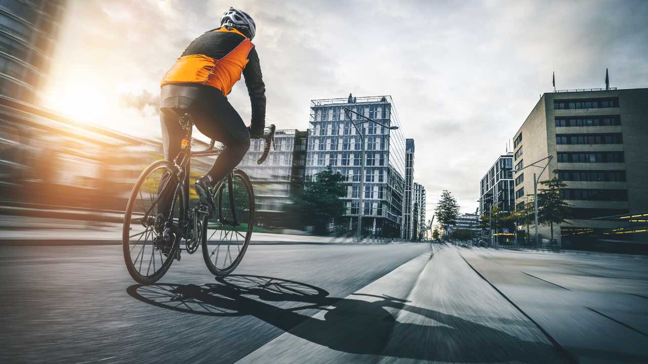 pesante ammenda ad un ciclista